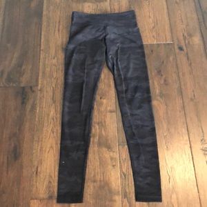 Camo lululemon yoga pants